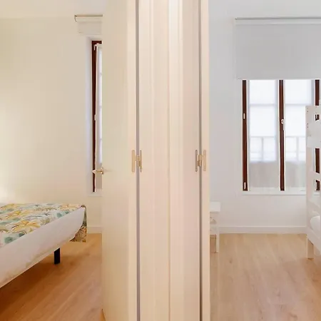 Avg Patio De Caveda Dcha *