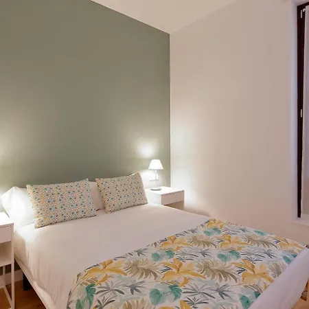 דירה Avg Patio De Caveda Dcha