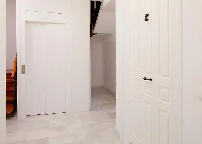 Avg Patio De Caveda Dcha. Gijón