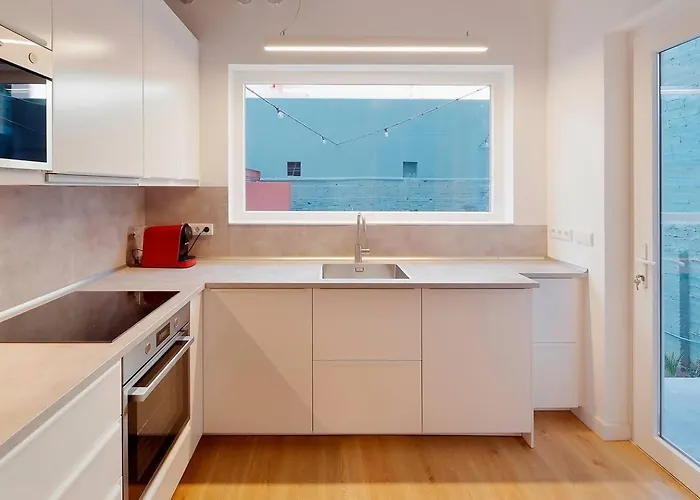 Avg Patio De Caveda Dcha. Gijón