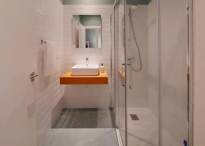 Avg Patio De Caveda Dcha. * Gijón