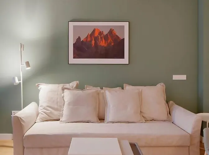 Apartament Avg Patio De Caveda Dcha. *